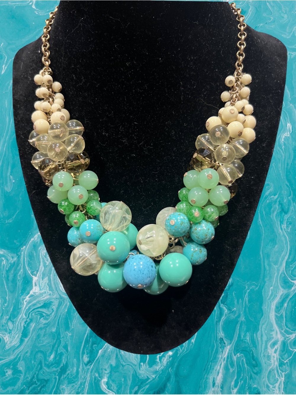 Lia Sophia Signed Laguna Cluster Beaded Statement Necklace